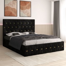 Pat Tapitat Eric Negru